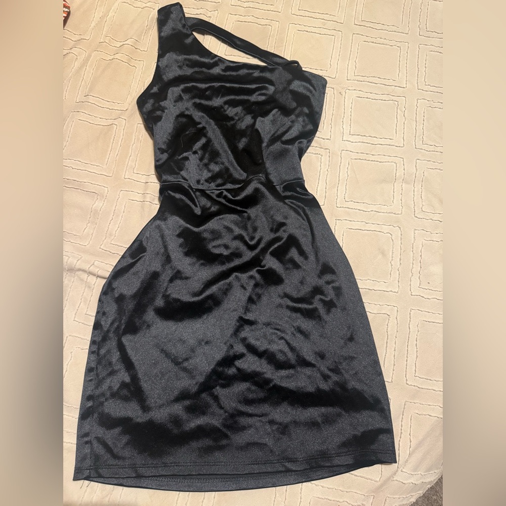 Windsor Elegant Black Dress
